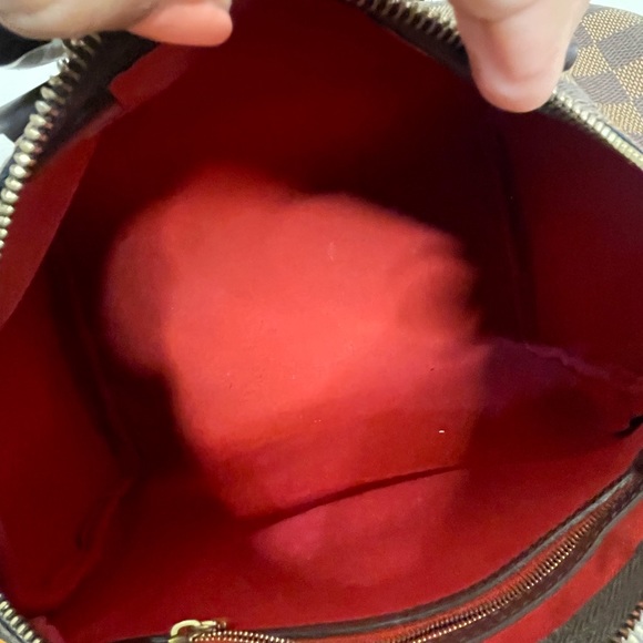 🎉SOLD✨🎉Authentic Louis Vuitton Damier Ebene Speedy 30 (2019) - Picture 12 of 16